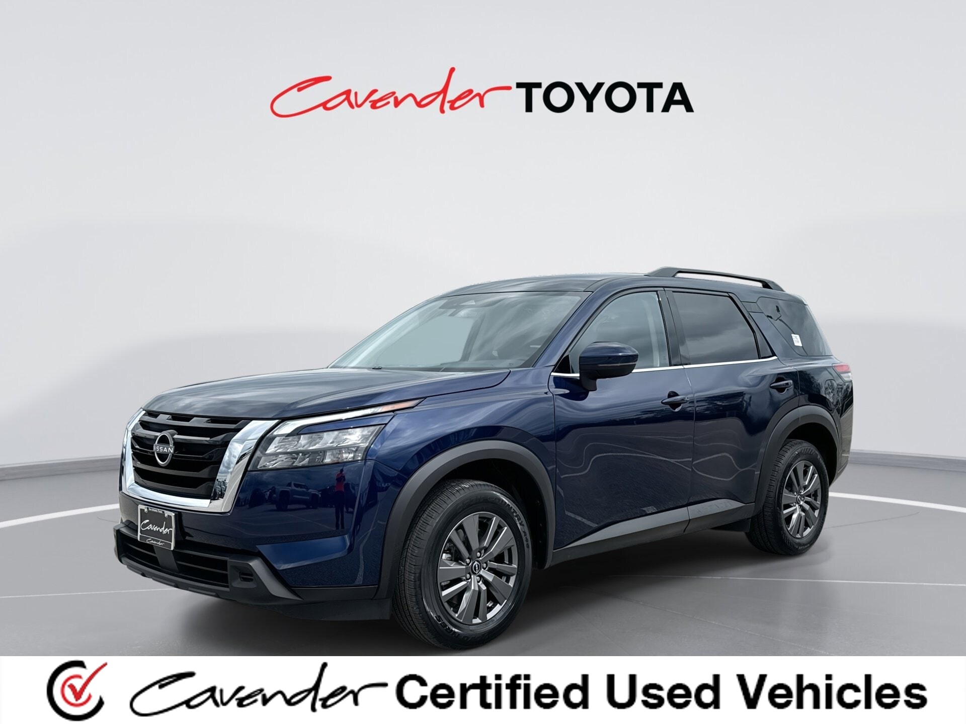 2025 Nissan Pathfinder SV 2WD's photo