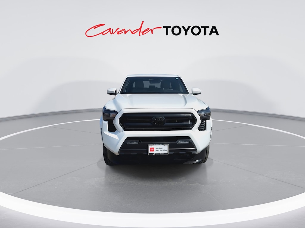 2025 Toyota Tacoma SR5 photo 4