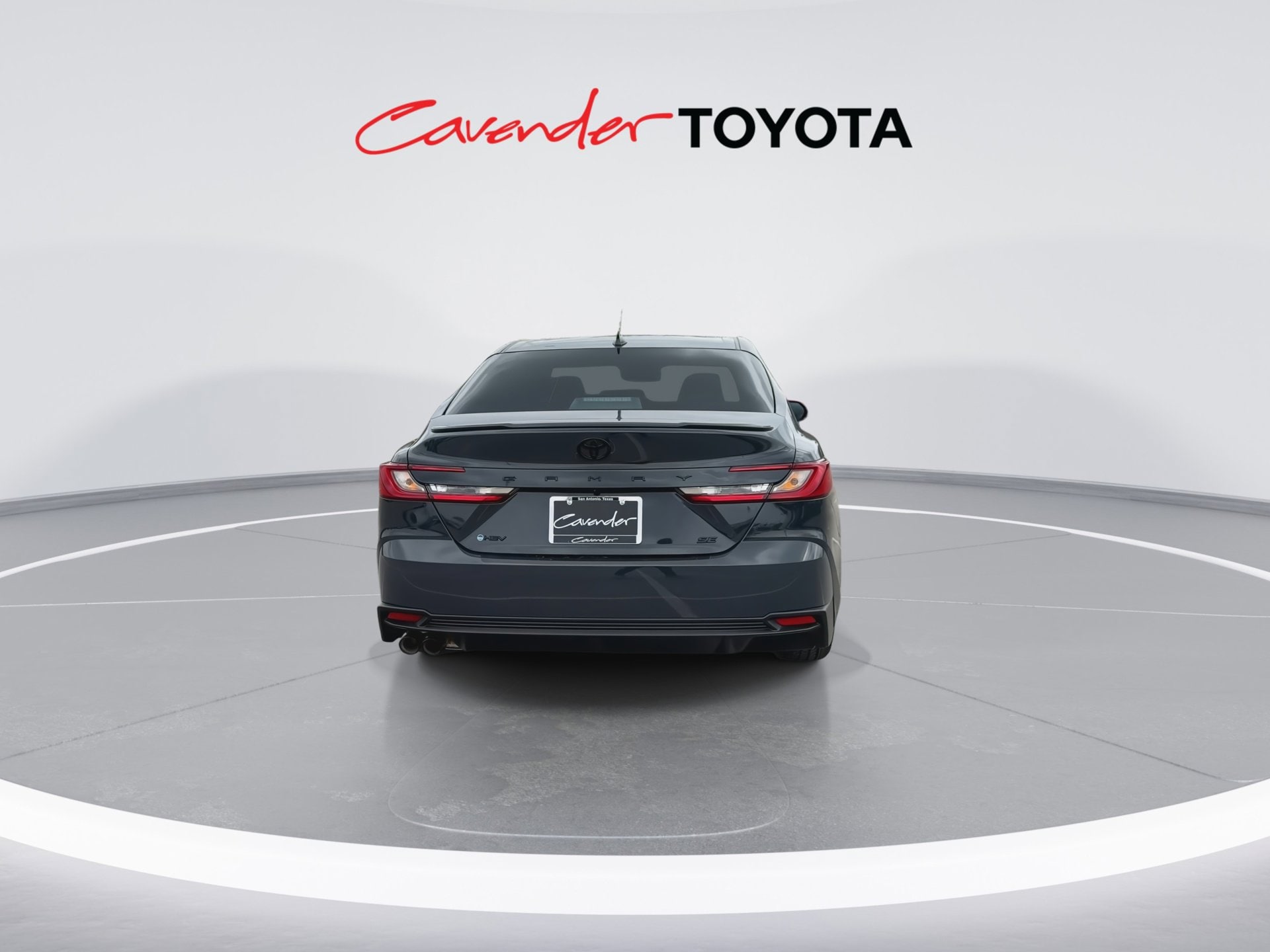 View vehicle photo 7