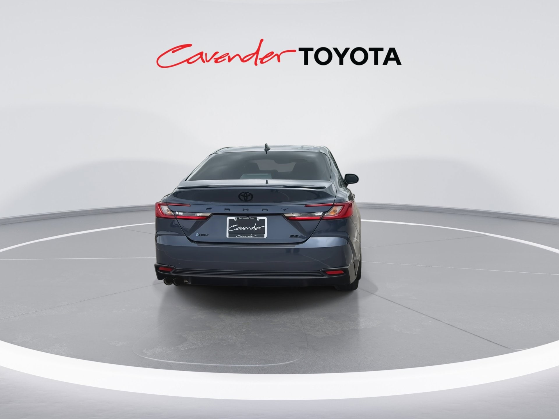 View vehicle photo 7