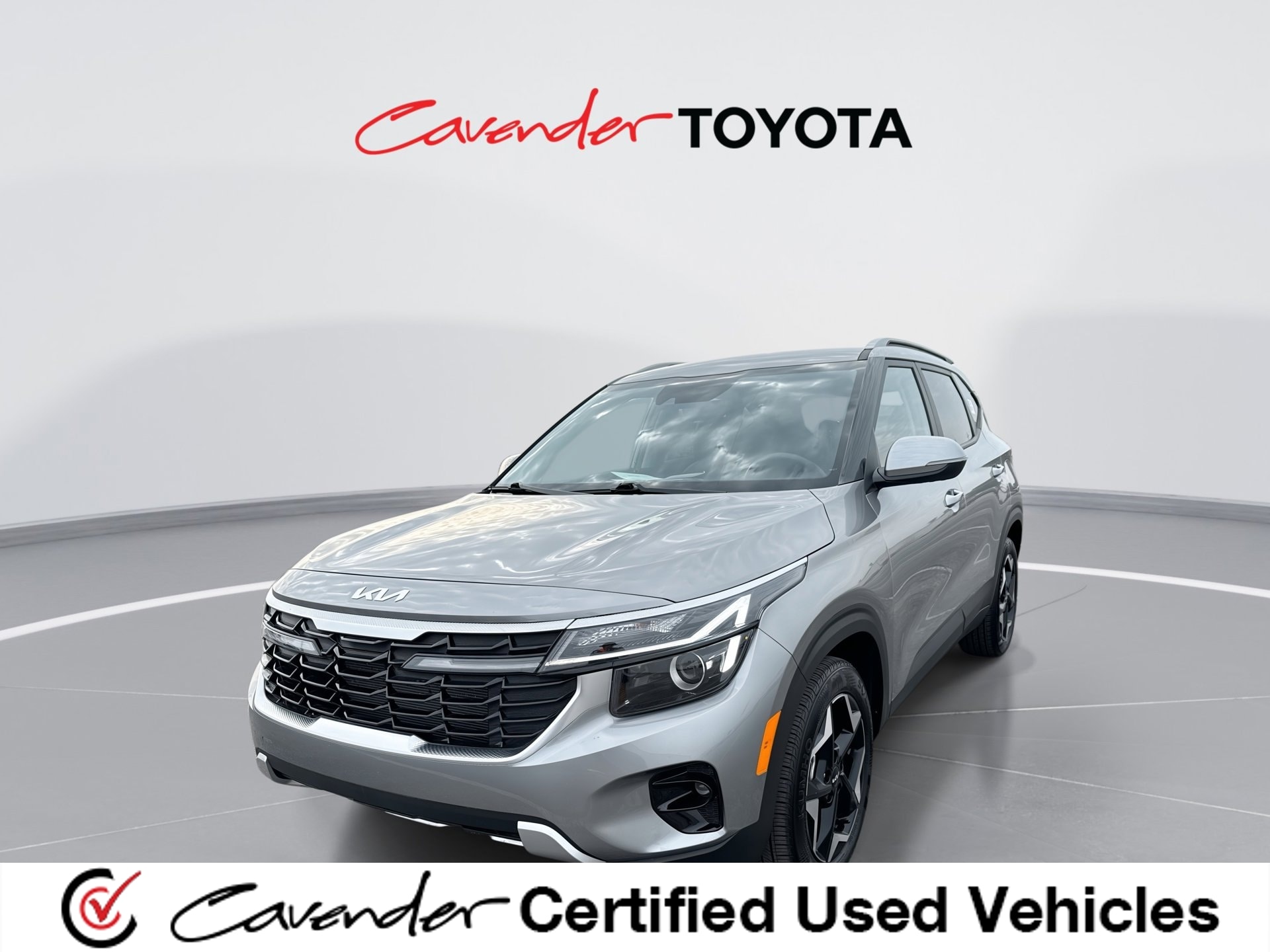 2025 Kia Seltos S's photo