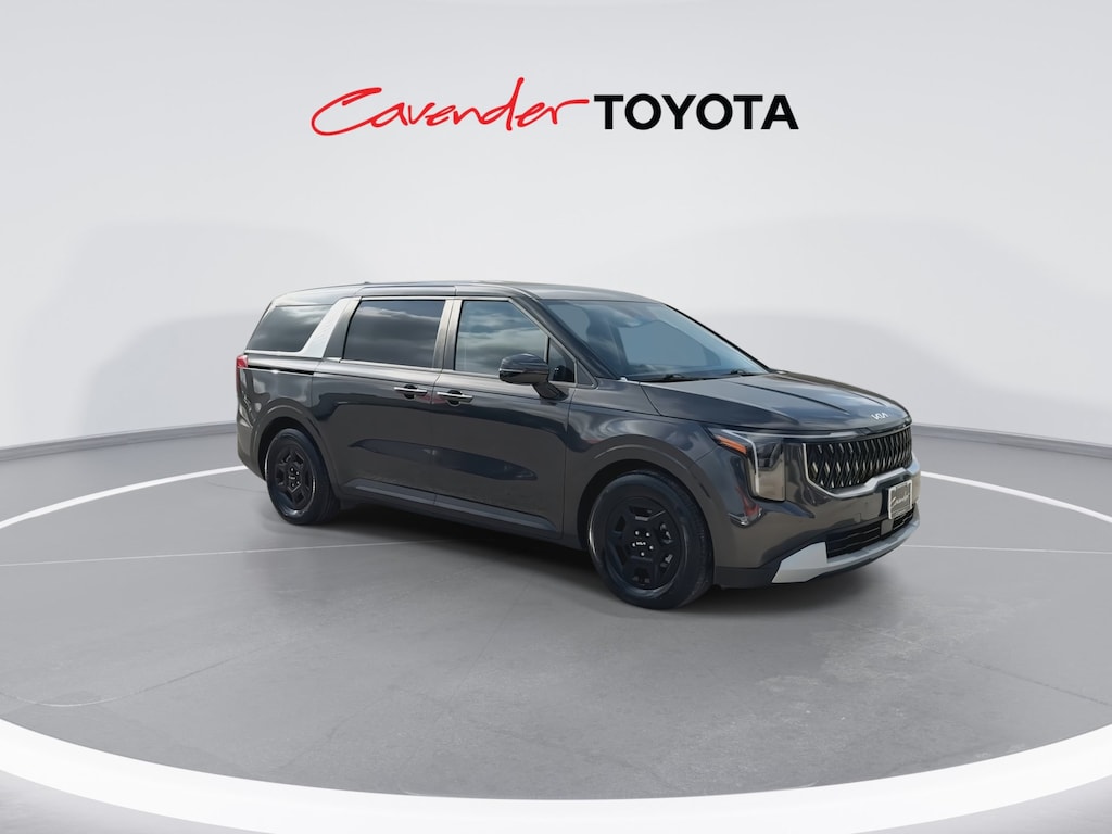 Used 2026 Kia Carnival LXS Van Passenger Van