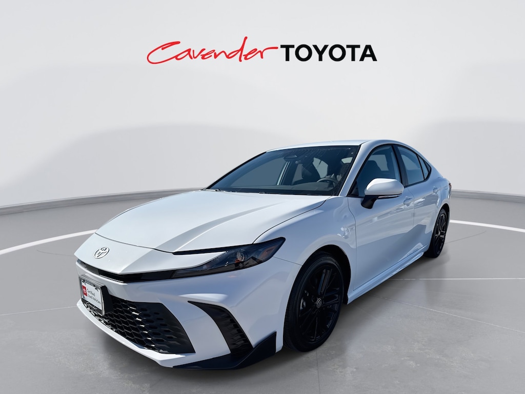 2026 Toyota Camry SE photo 2