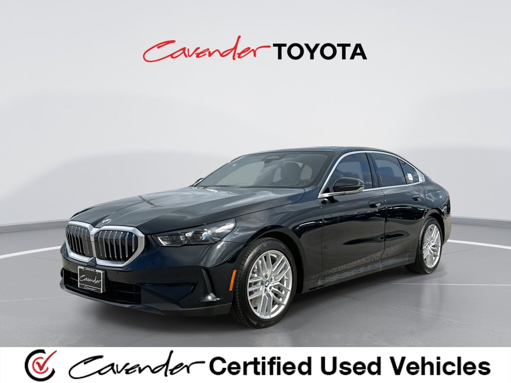 Used 2024 BMW 530i 530i xDrive Premium Sedan
