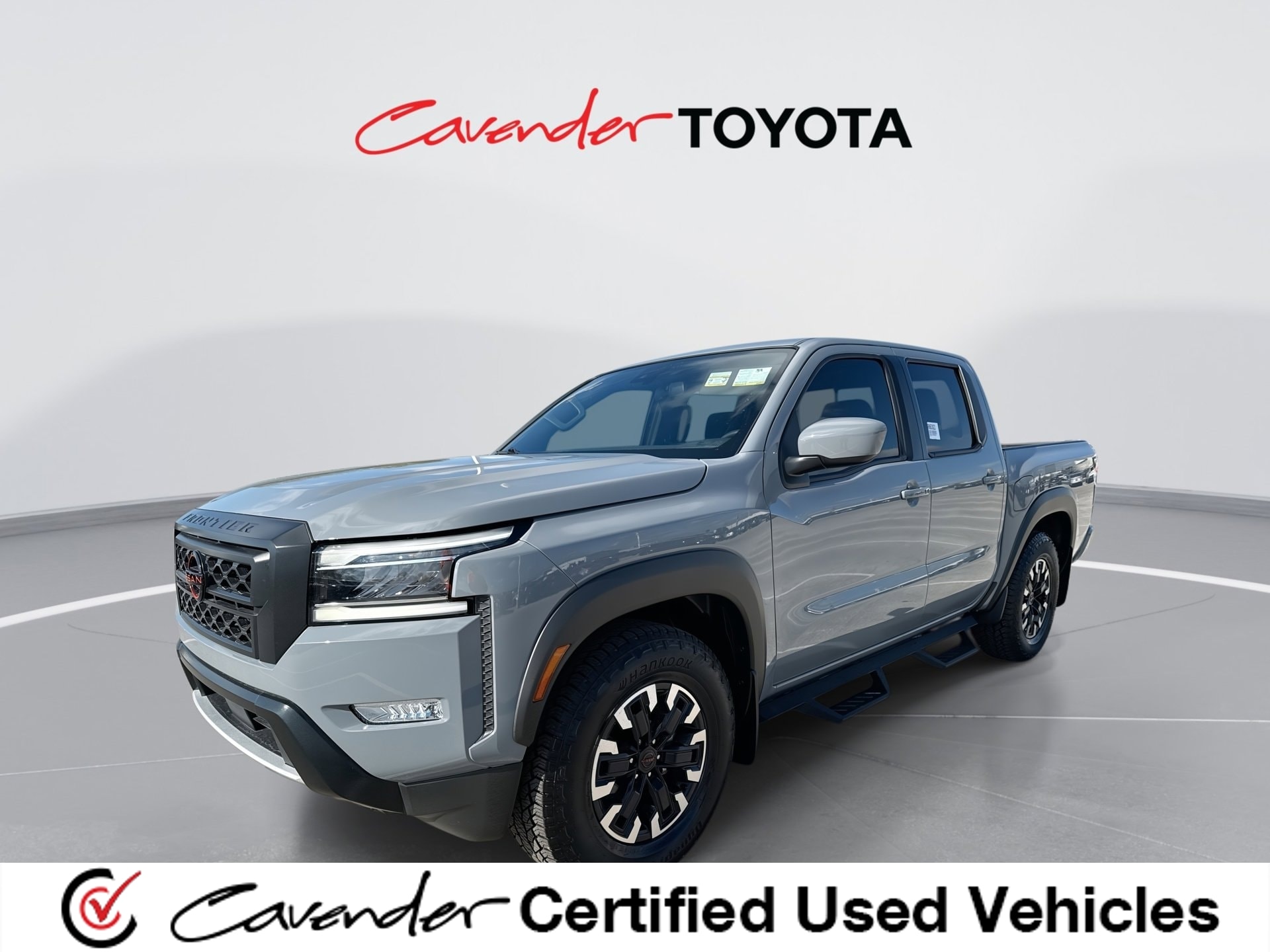 2024 Nissan Frontier PRO-X's photo