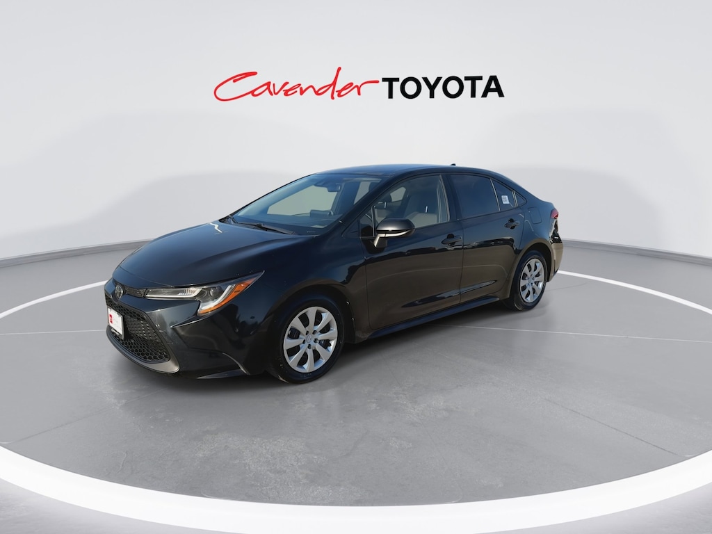 2022 Toyota Corolla LE photo 4