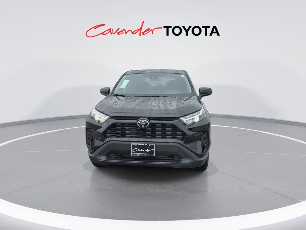 2025 Toyota RAV4 LE photo 3