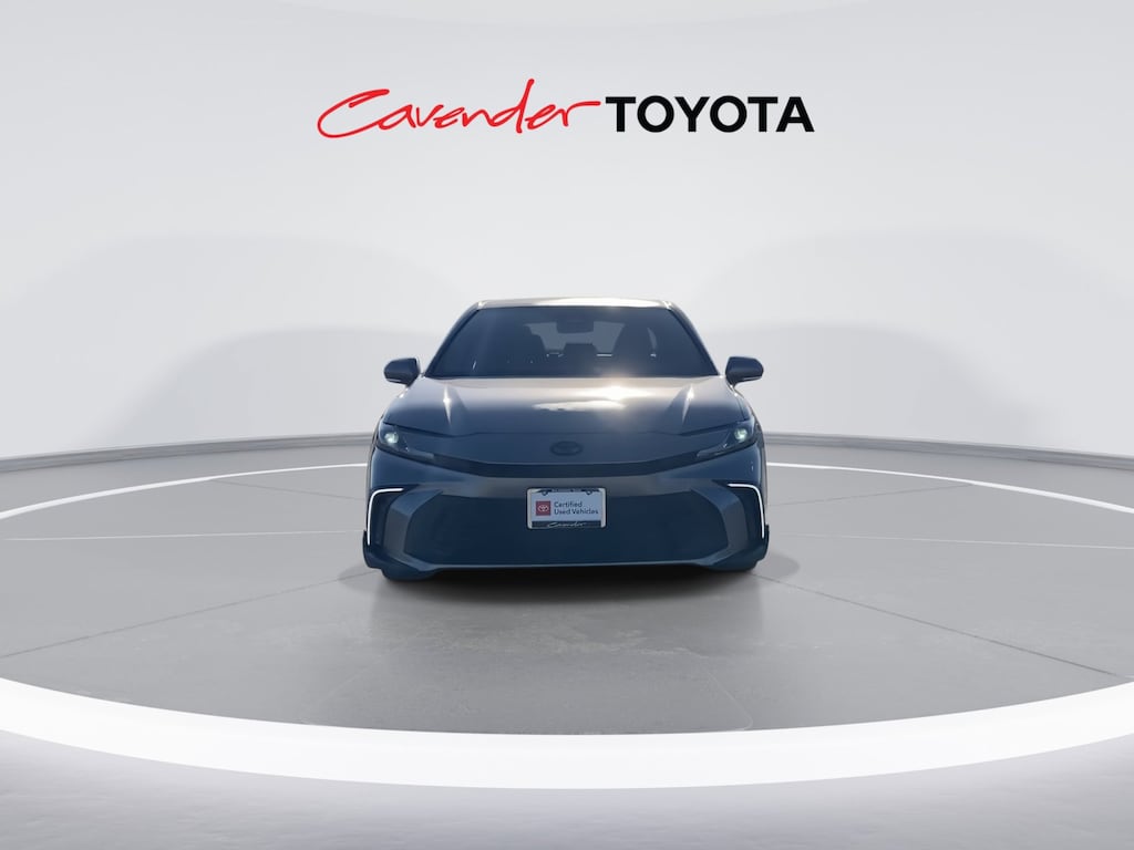 2026 Toyota Camry SE photo 3