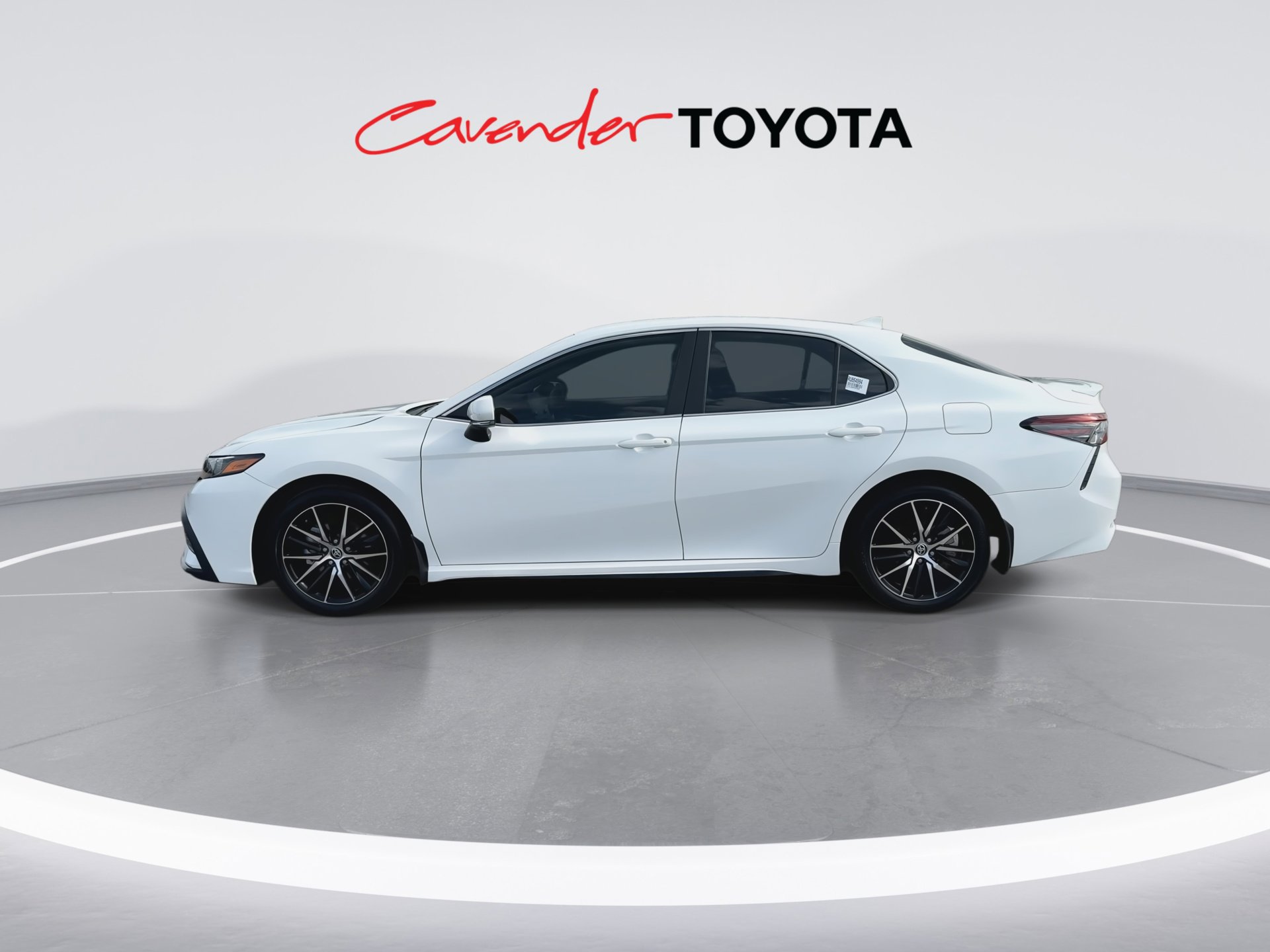 View vehicle photo 5