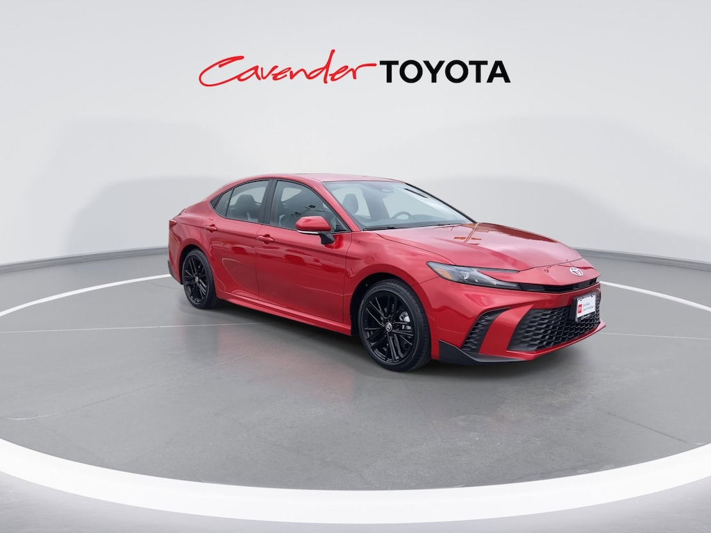 2026 Toyota Camry SE photo 3