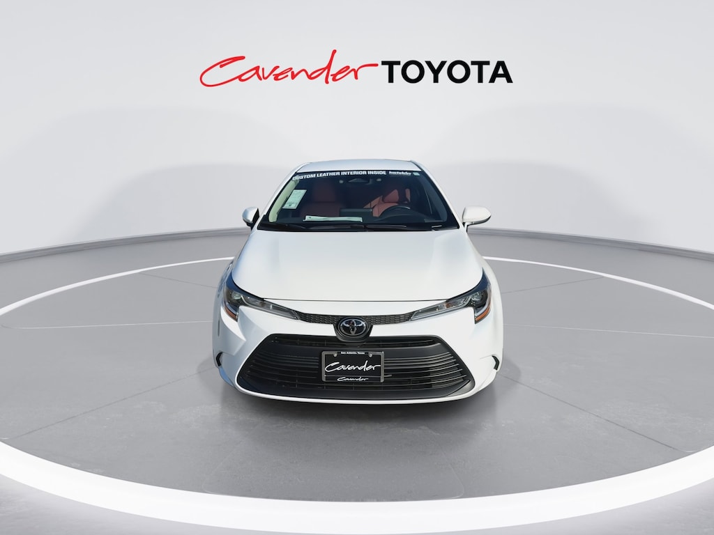 2026 Toyota Corolla LE photo 3