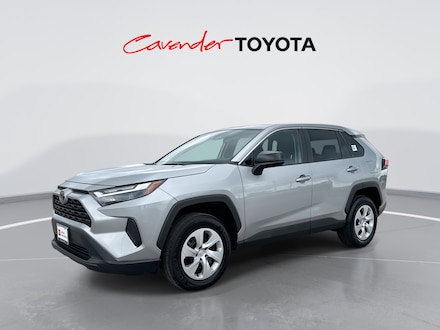 2025 Toyota RAV4 LE SUV