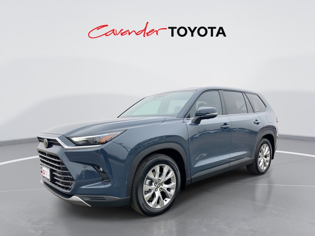 2026 Toyota Grand Highlander Limited photo 2