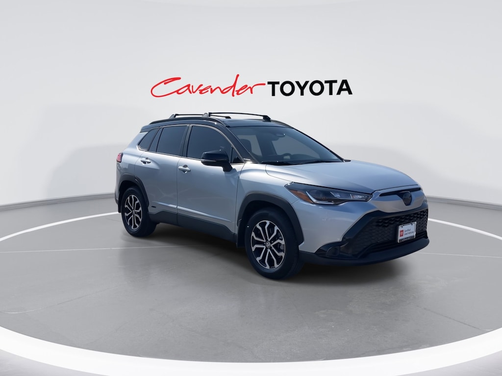 2024 Toyota Corolla Hybrid SE photo 2