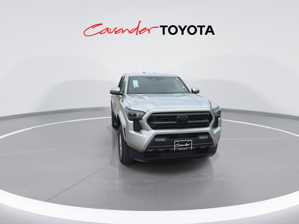 2025 Toyota Tacoma SR5 photo 3