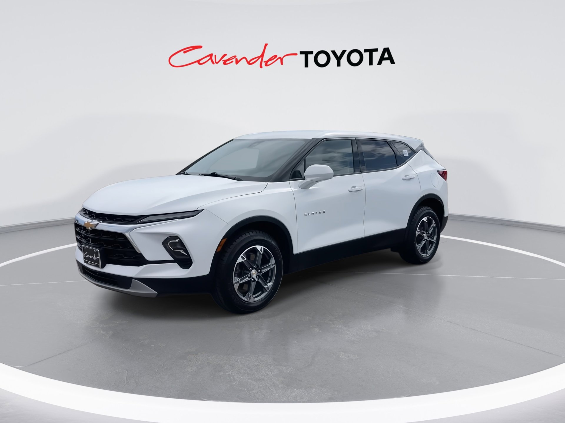 2025 Chevrolet Blazer 2LT photo 4