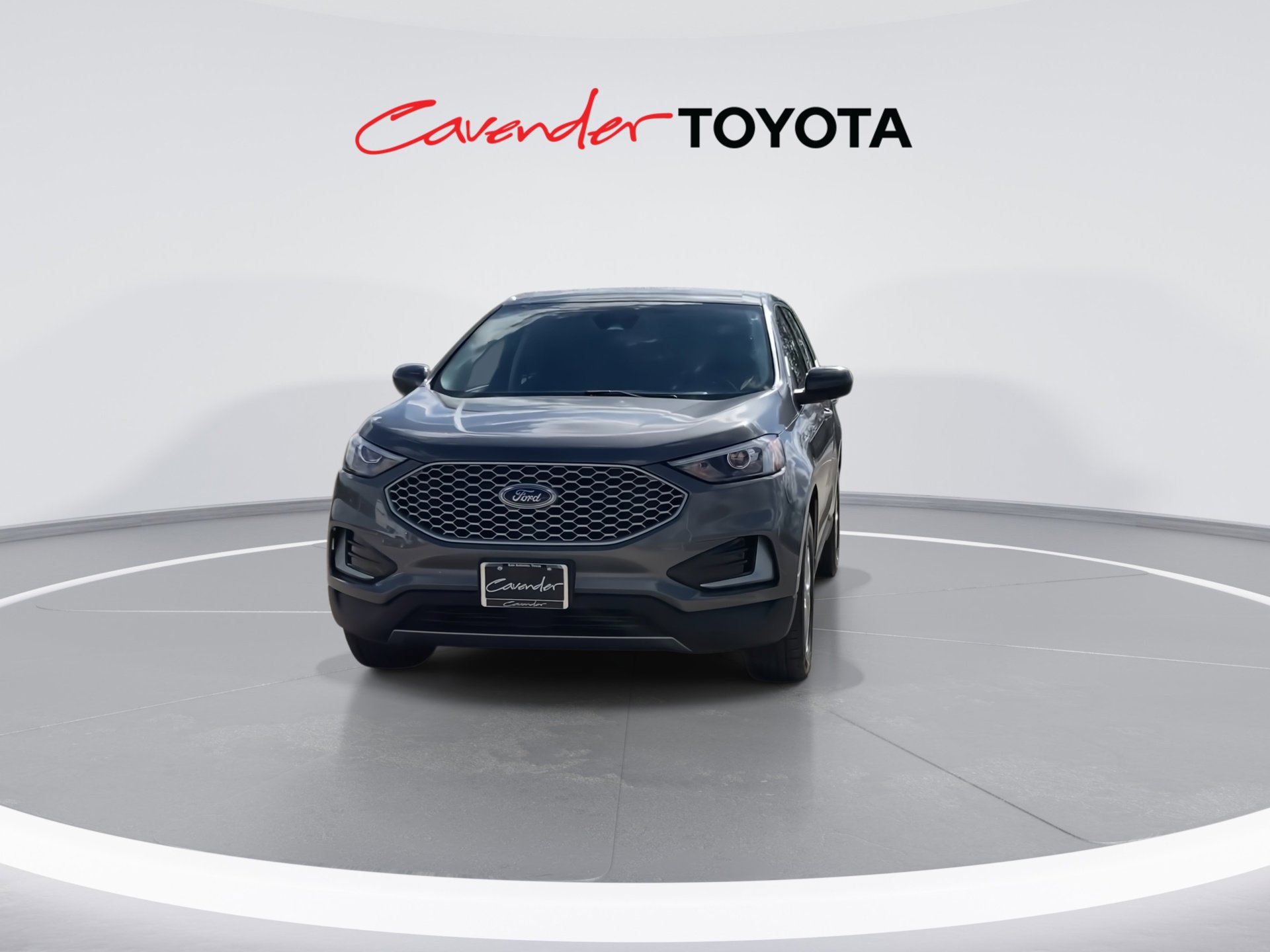 2024 Ford Edge SEL photo 3