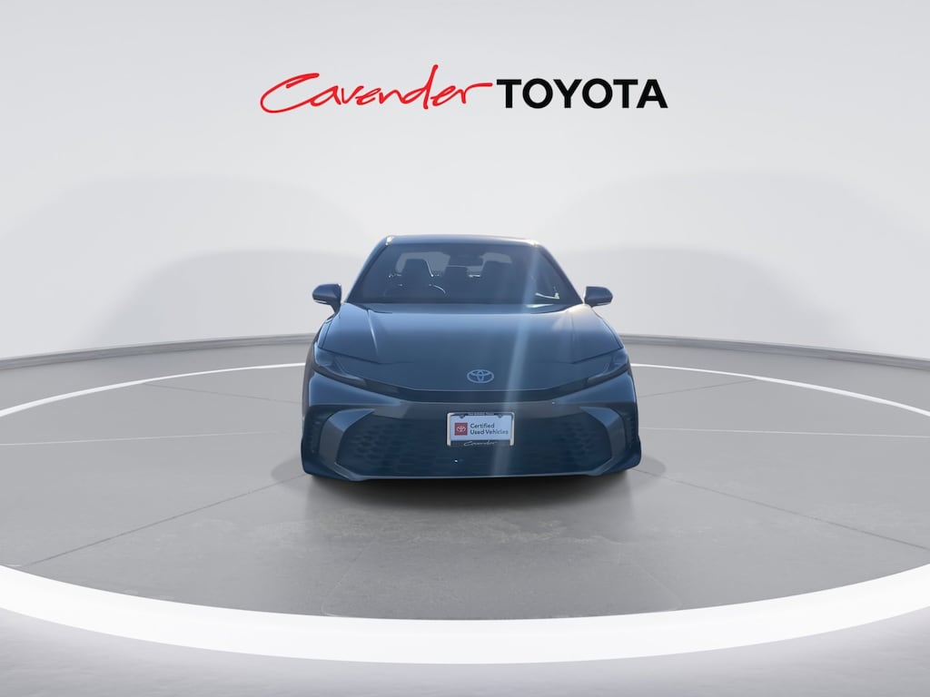 2026 Toyota Camry SE photo 4