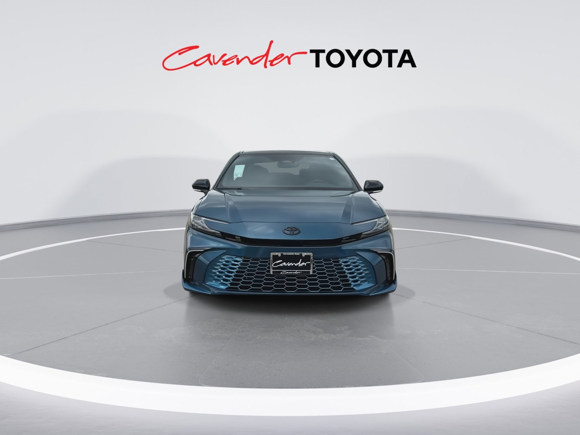 View vehicle photo 3