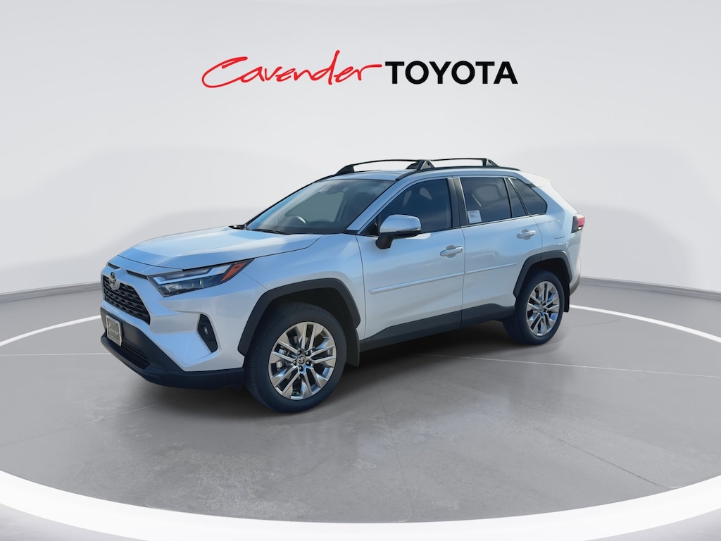 2025 Toyota RAV4 XLE Premium photo 4