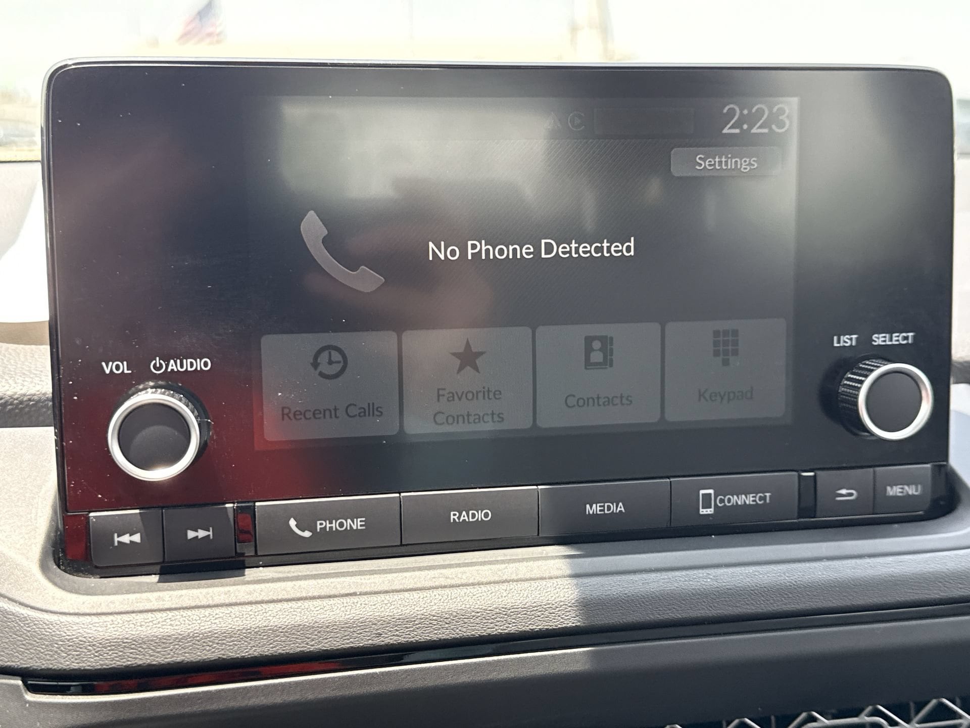 2025 Honda Accord LX - Photo 19