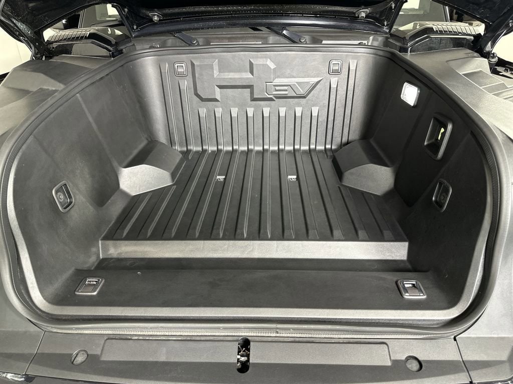 2024 GMC HUMMER EV 2X - Photo 31