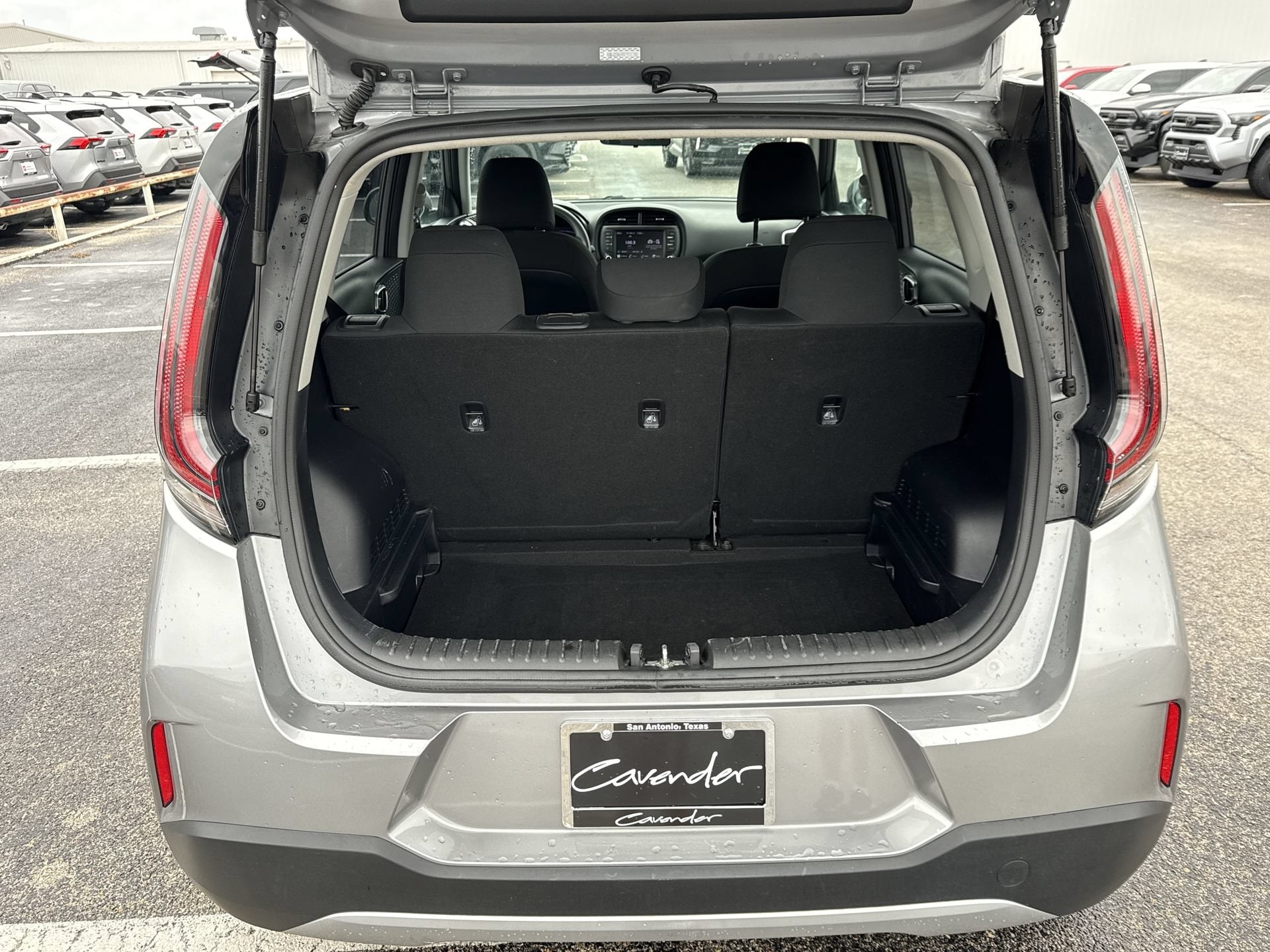 2025 Kia Soul LX - Photo 20