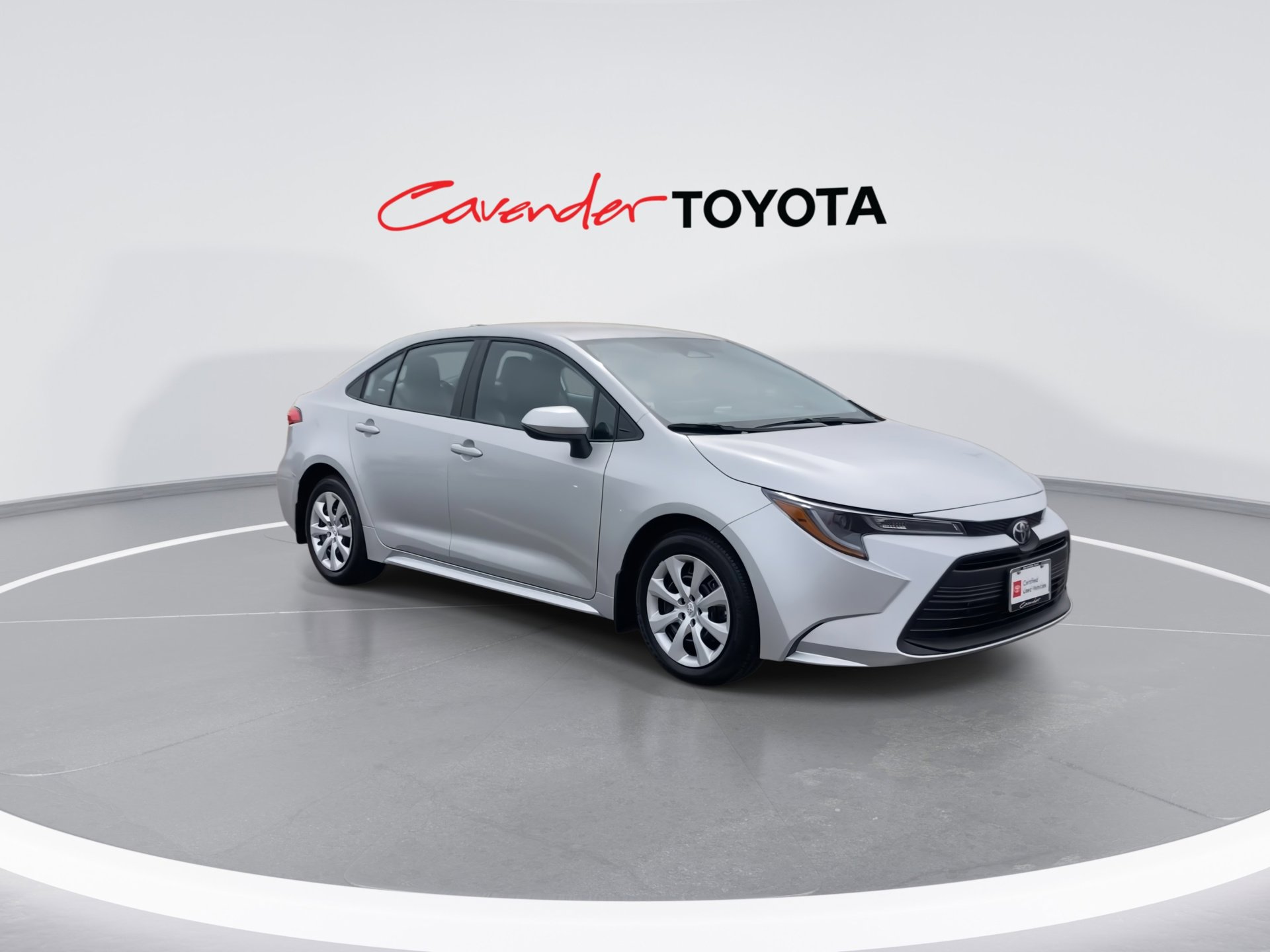 2025 Toyota Corolla LE photo 2