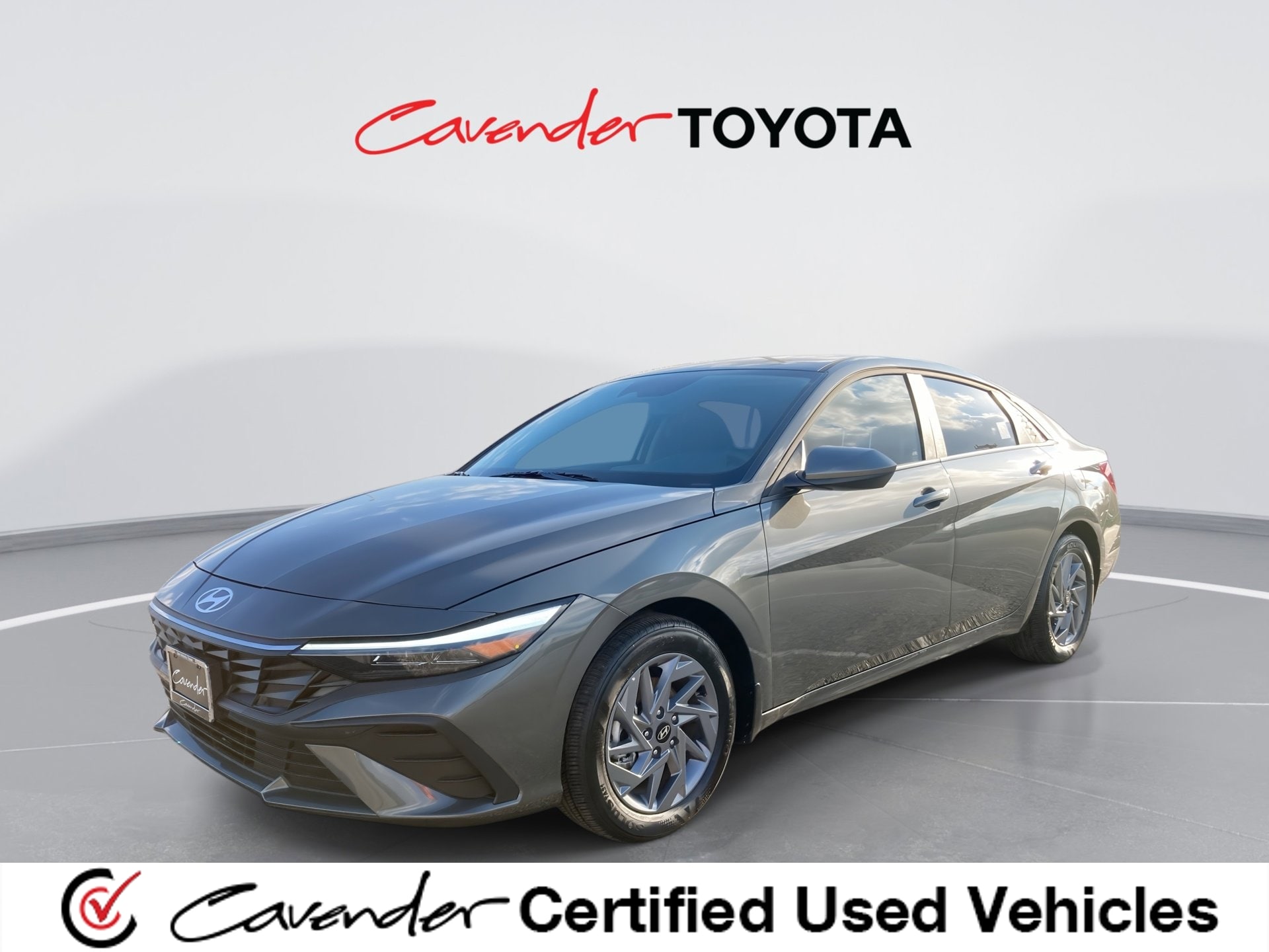 2025 Hyundai Elantra Blue's photo