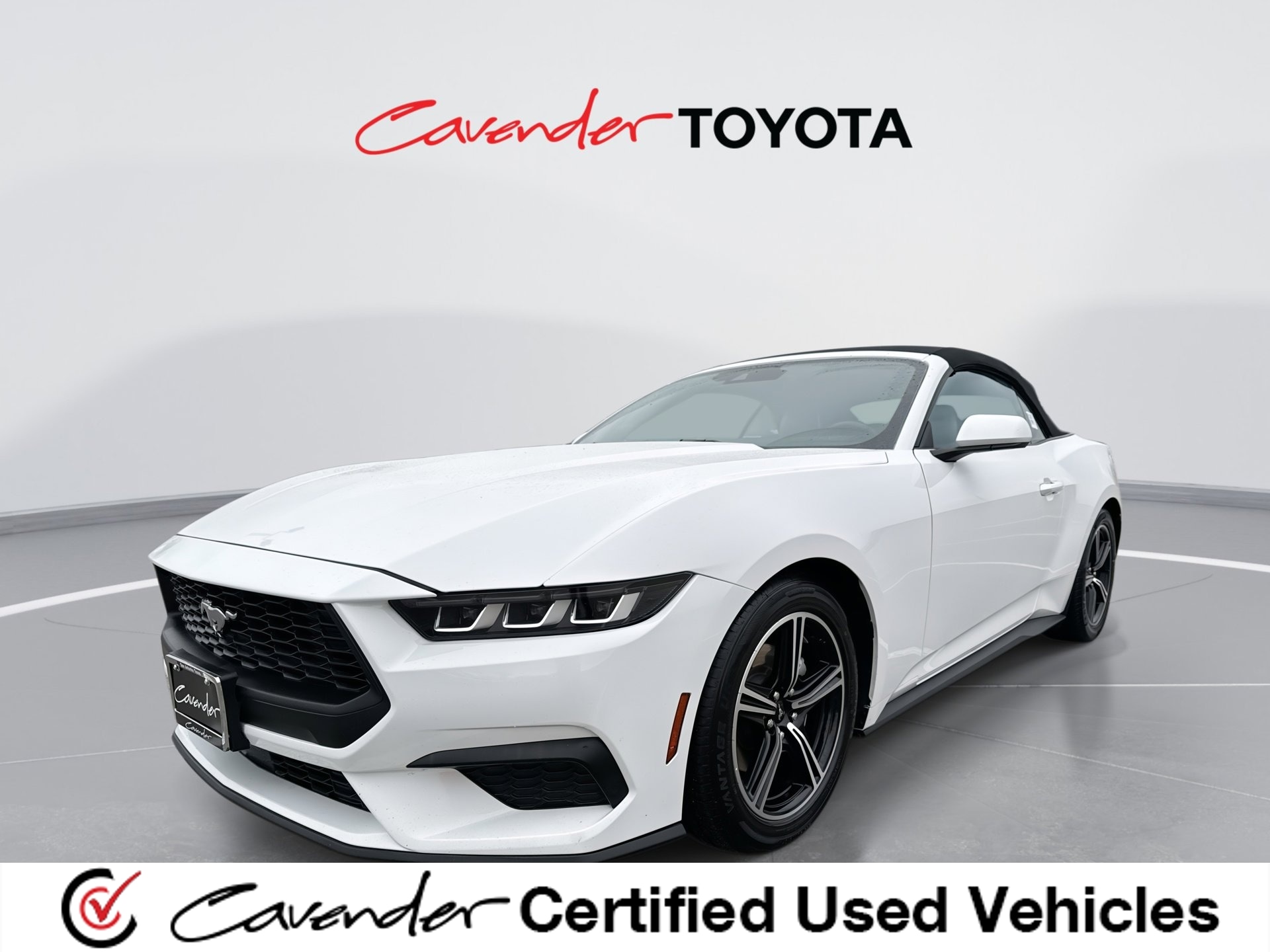 2024 Ford Mustang EcoBoost Premium's photo