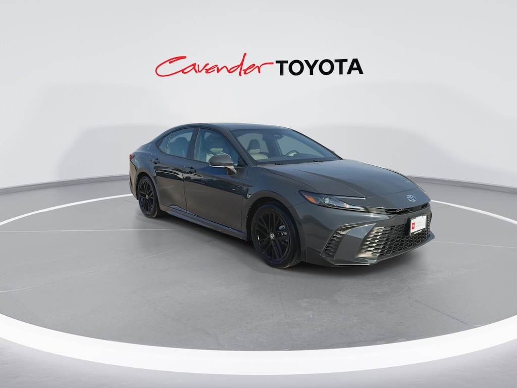 2026 Toyota Camry SE photo 2