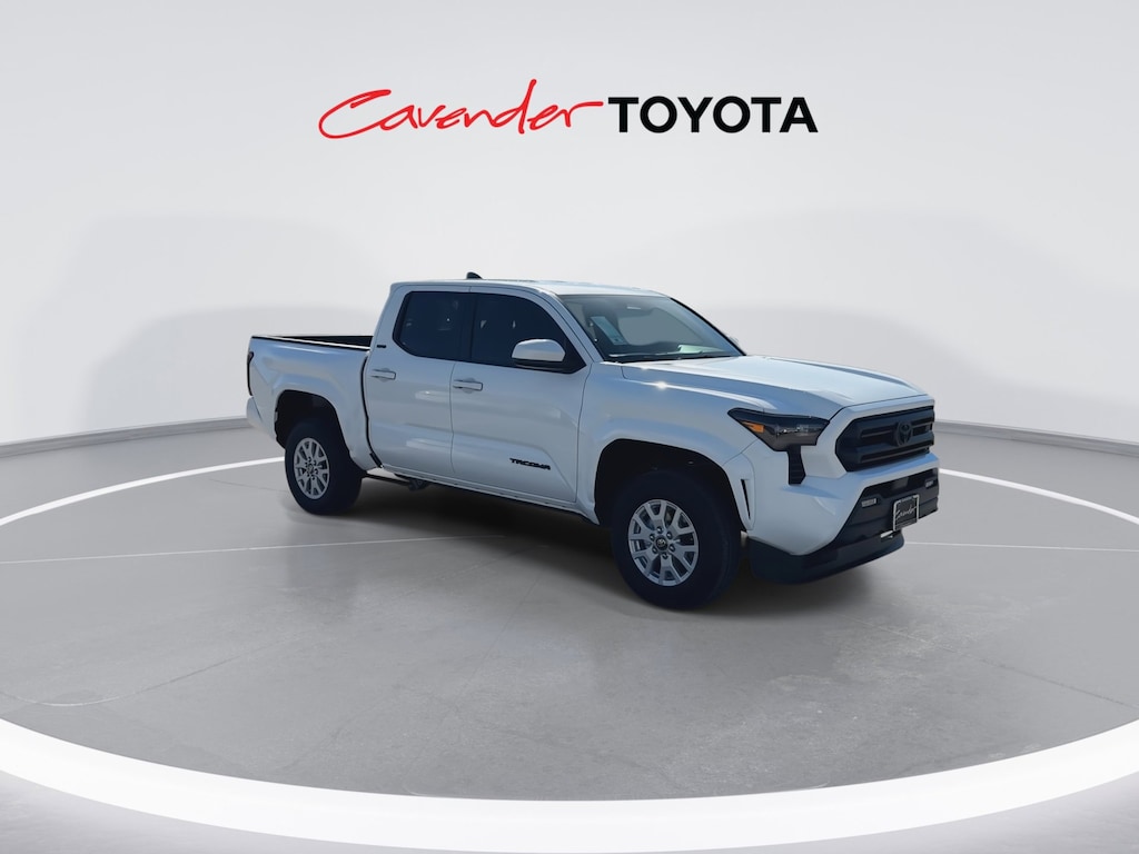 2026 Toyota Tacoma SR5 Double Cab photo 2