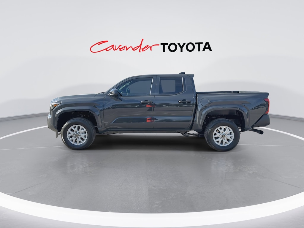 2025 Toyota Tacoma SR photo 4