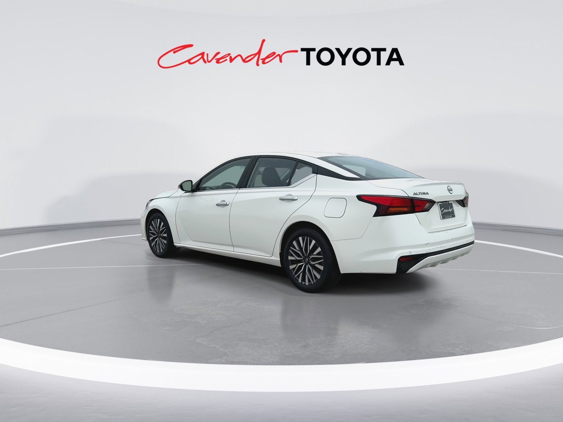 2025 Nissan Altima SV - Photo 6