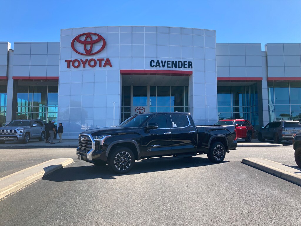 New 2024 Toyota Tundra Limited For Sale in San Antonio, TX VIN