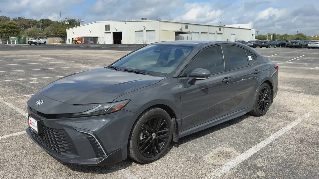 Certified 2025 Toyota Camry SE Convenience Sedan