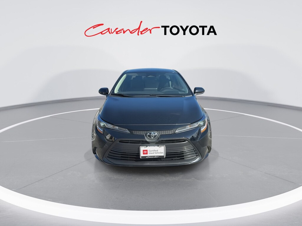 Certified 2025 Toyota Corolla LE Sedan
