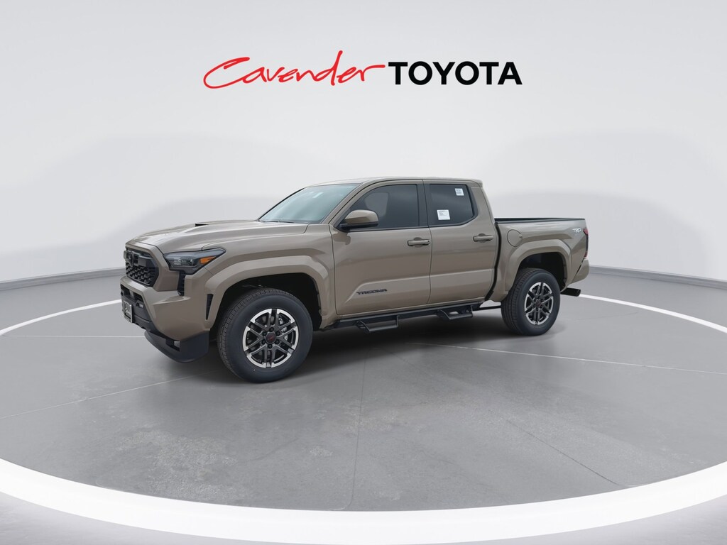 2026 Toyota Tacoma TRD Sport photo 4