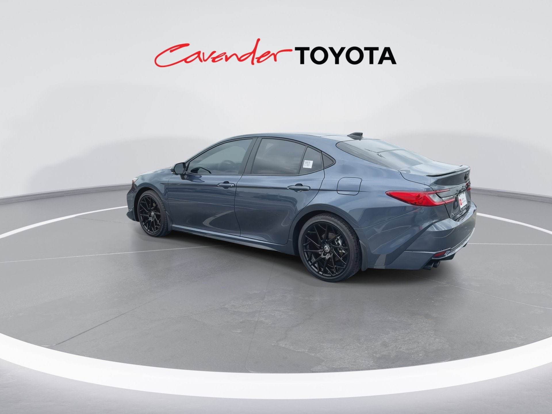 View vehicle photo 6