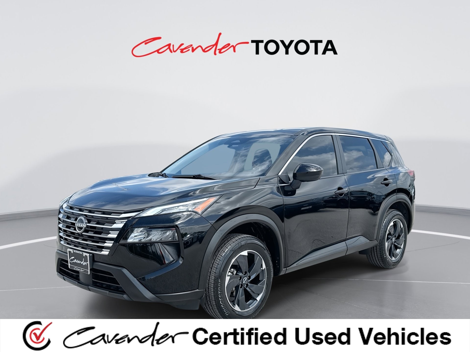 2025 Nissan Rogue SV FWD's photo