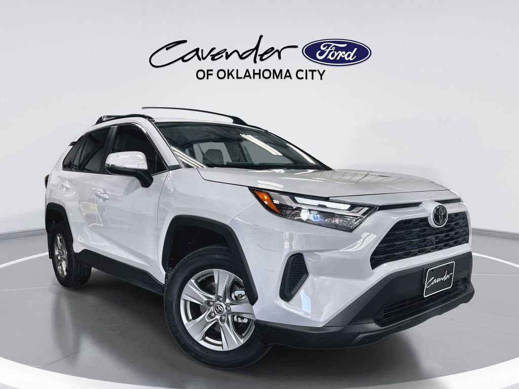 Ice Cap 2025 Toyota RAV4 XLE FWD SUV / Crossover Front-Wheel Drive 8-Speed Automatic
