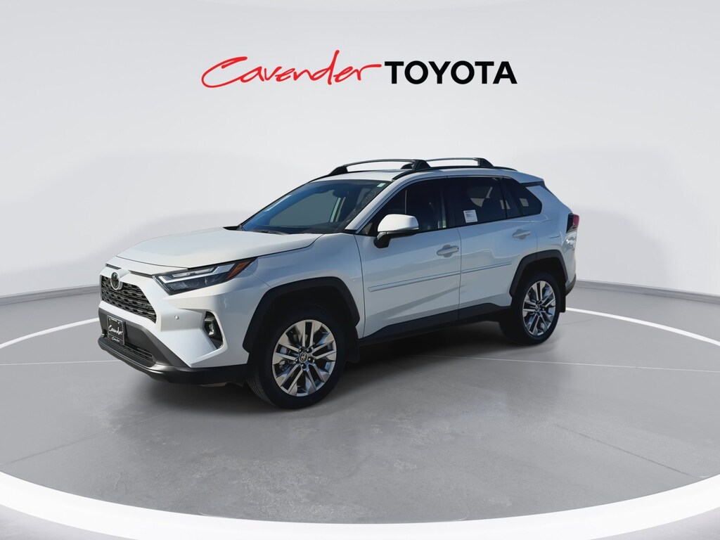 2025 Toyota RAV4 XLE Premium photo 3