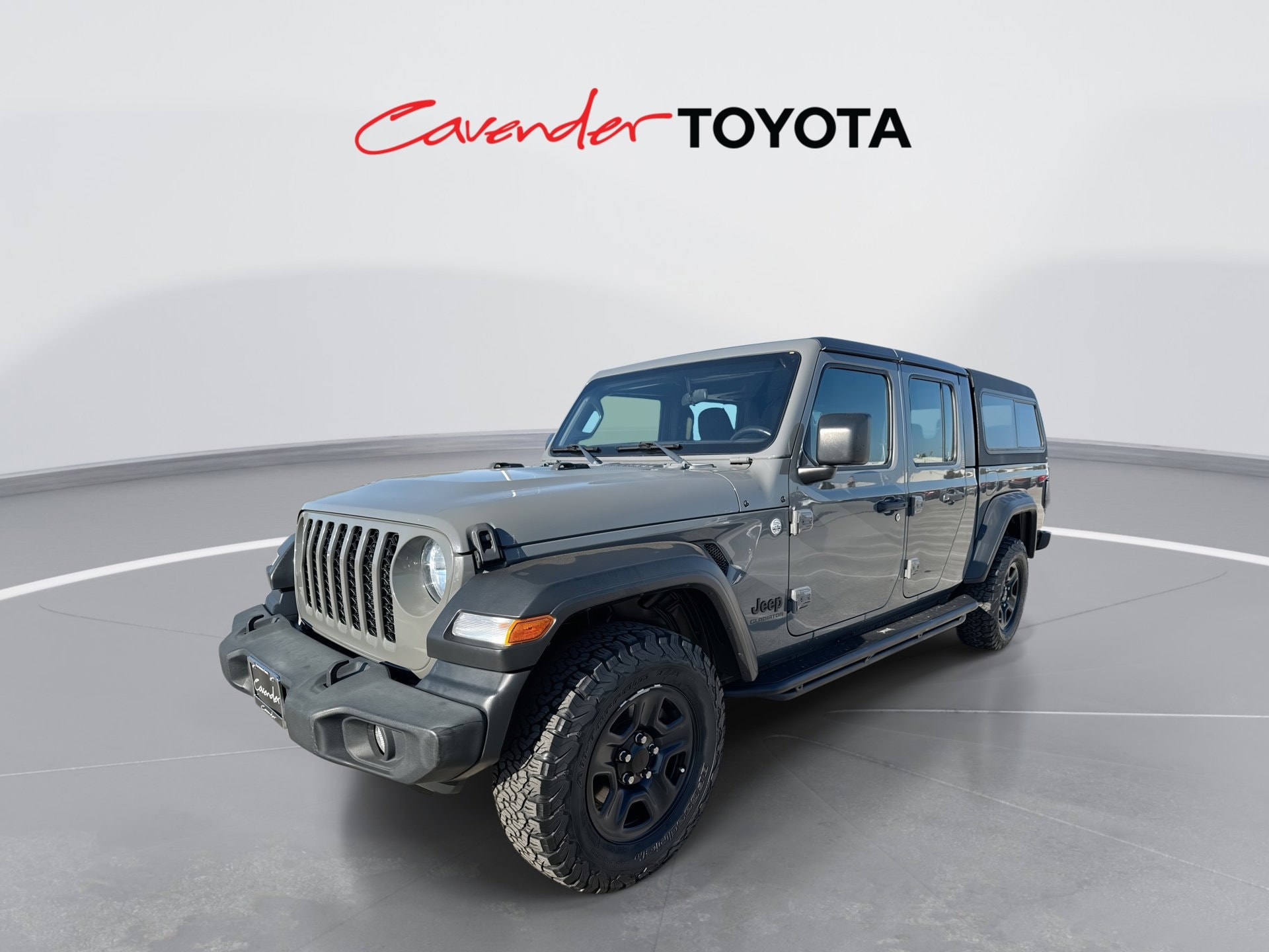 2021 Jeep Gladiator Sport's photo