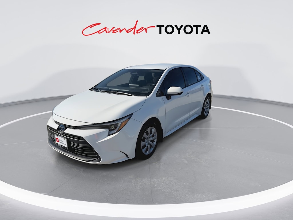 2024 Toyota Corolla Hybrid LE photo 4