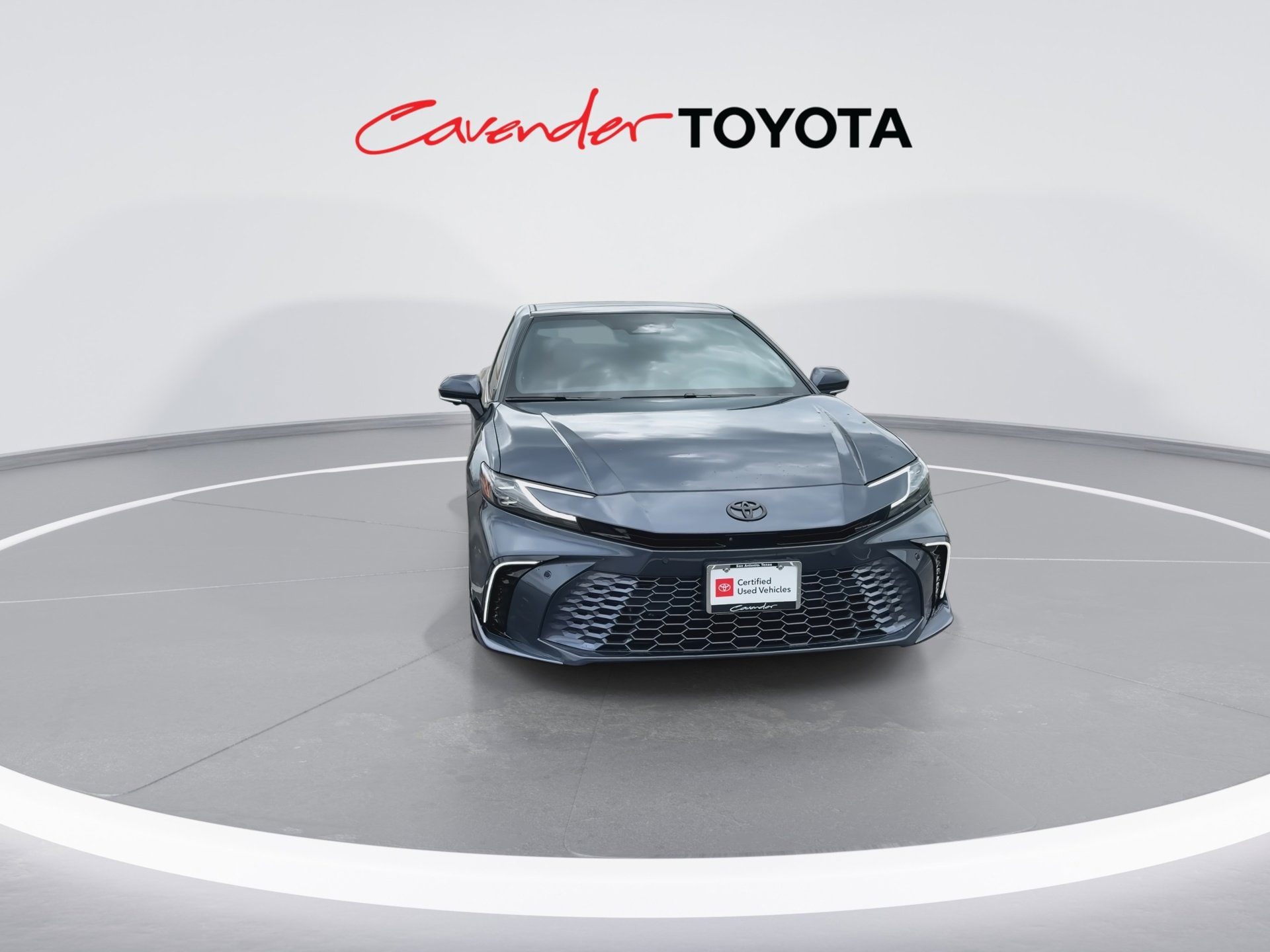 View vehicle photo 3