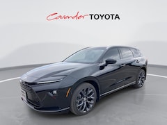 New 2025 Toyota Crown Signia Limited SUV Near Seguin, TX