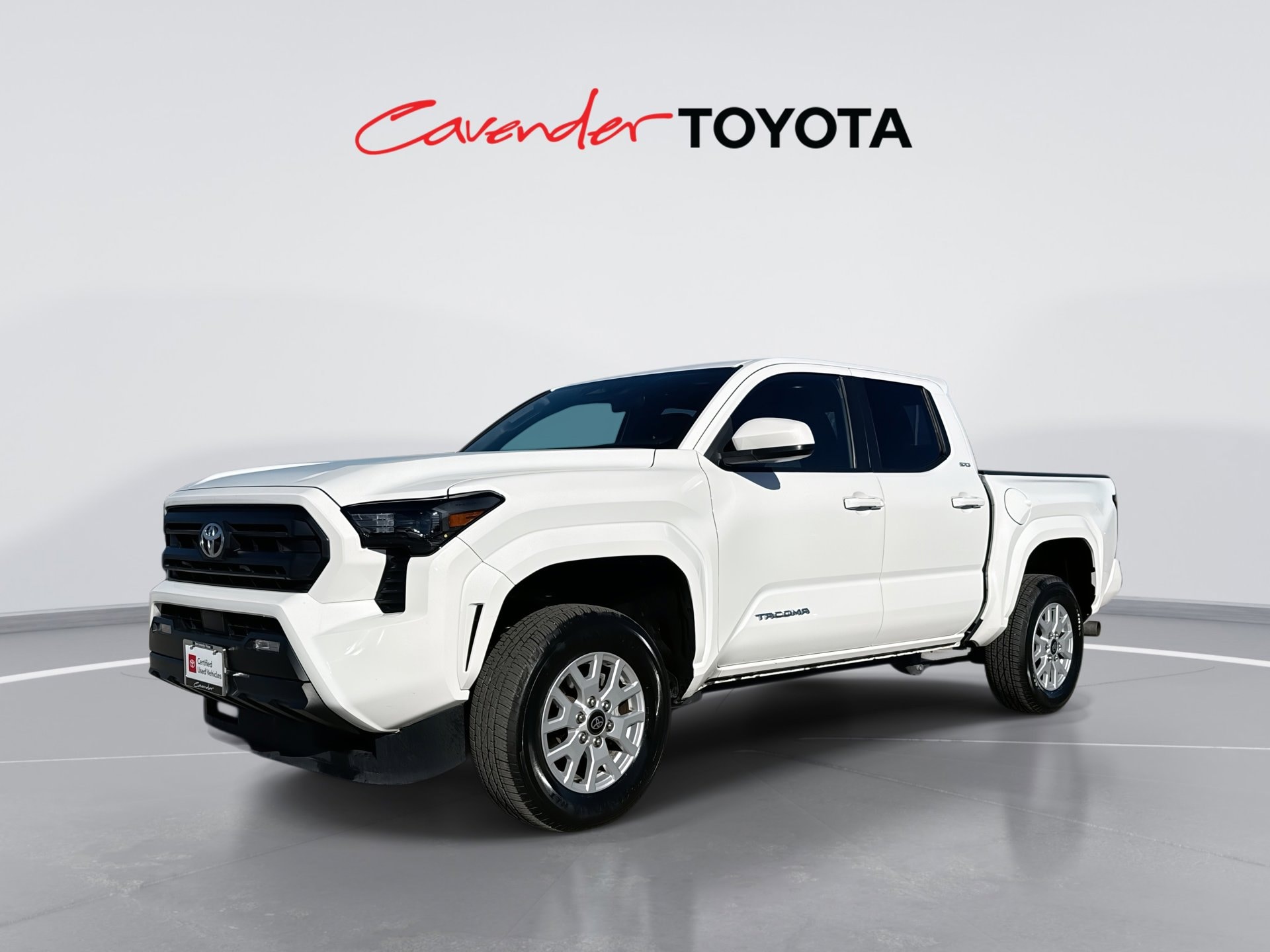 2024 Toyota Tacoma SR5's photo