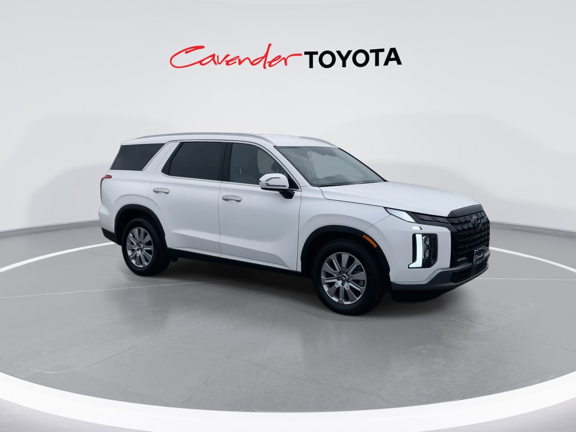 Used 2024 Hyundai Palisade SEL with VIN KM8R24GE3RU779566 for sale in San Antonio, TX