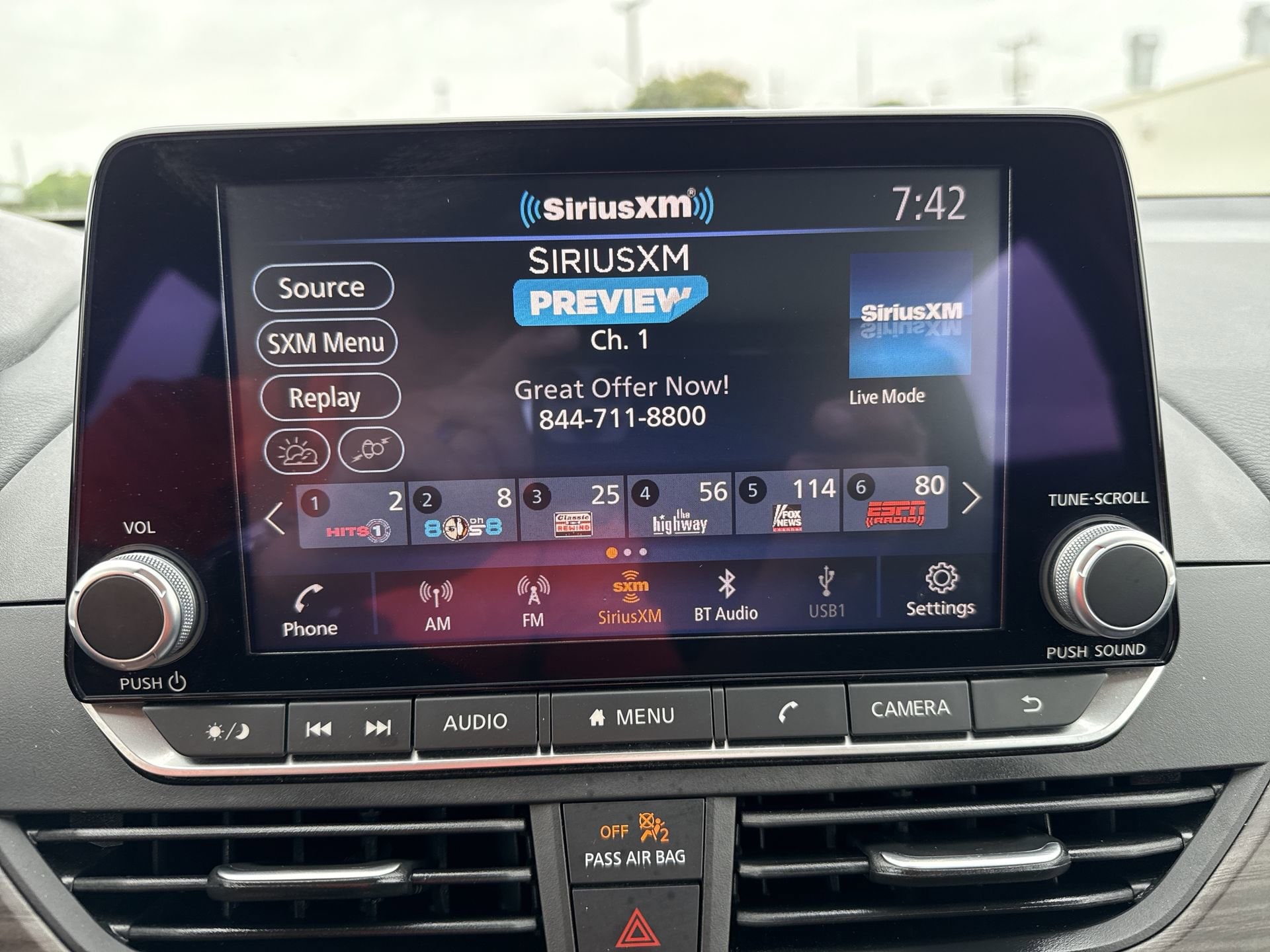 2025 Nissan Altima SV - Photo 12