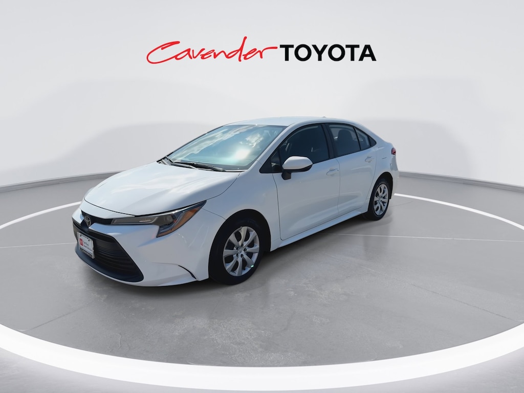 Used 2025 Toyota Corolla LE Sedan